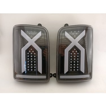 Задний LED фонарь комплект 2шт для NIVA 4x4 черный (габарит/стоп/поворотник/задний ход) X образн.