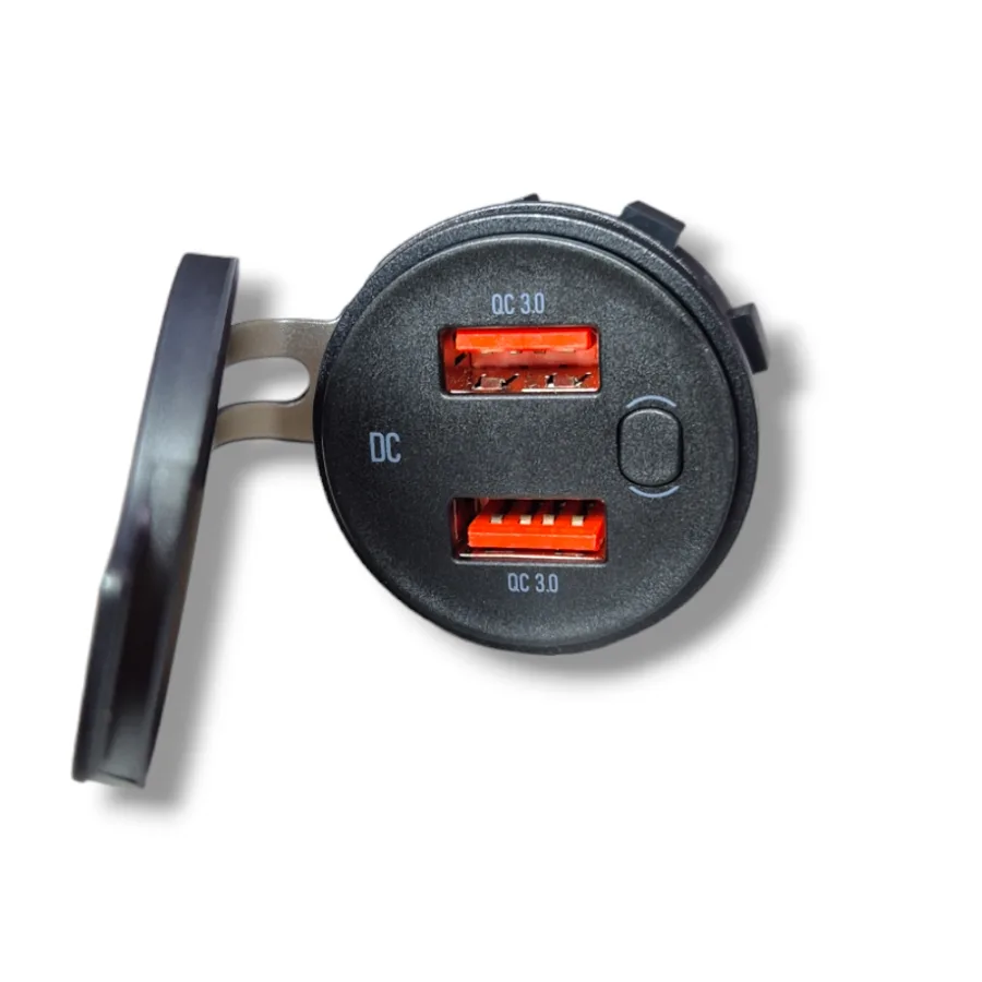 АЗУ врезное ун-ое 2USB 12V-24V QC-3.0 + вольтметр S611