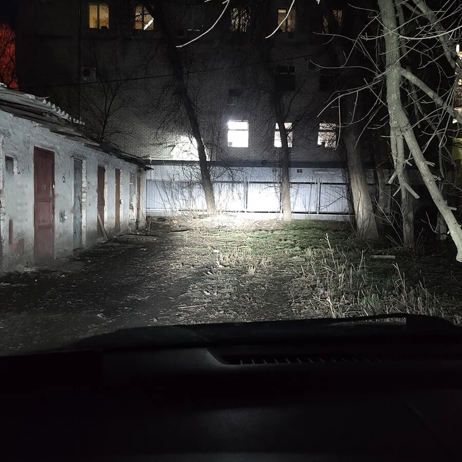 Светодиодные LED лампы ElectroKot LightVision A10 12-24V H4 чипы Lumileds ZES 6000K к-т 2шт
