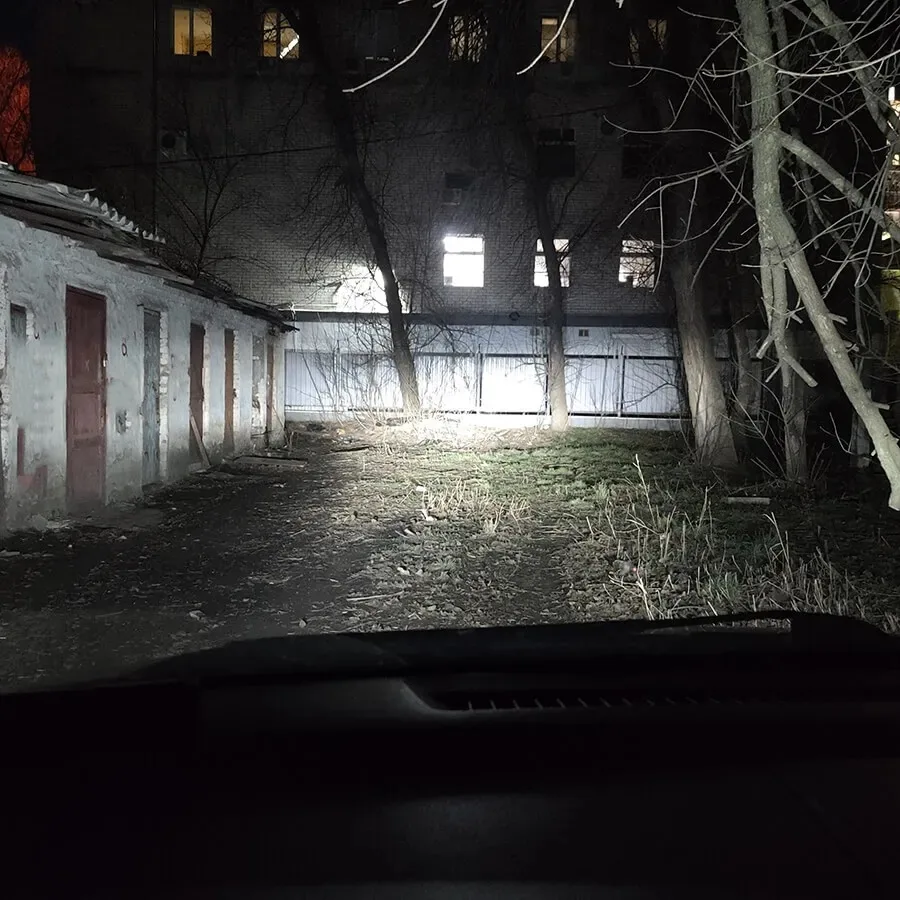 Светодиодные LED лампы ElectroKot LightVision A10 12-24V H4 чипы Lumileds ZES 6000K к-т 2шт