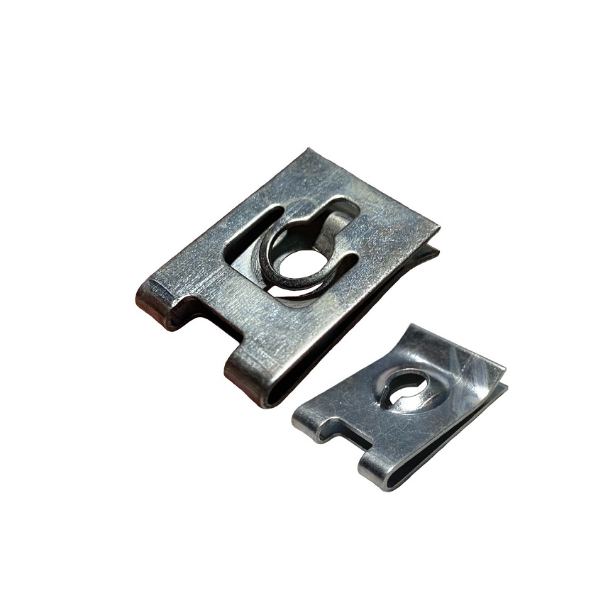 Скоба под саморез закладная  бол. d6.3