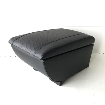 Подлокотник кожаный Chevrolet Cruze (черный, ПЕРФОРАЦИЯ)